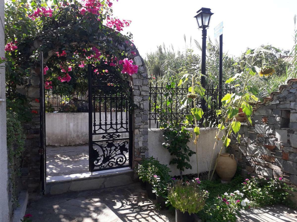 Studios Margarita Petalídhion المظهر الخارجي الصورة